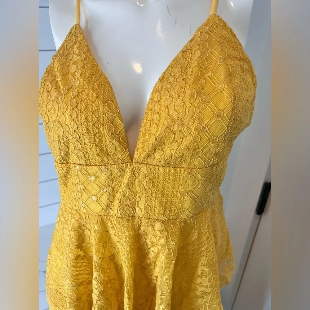 Lulus yellow tiered dress - Picture 4 of 10